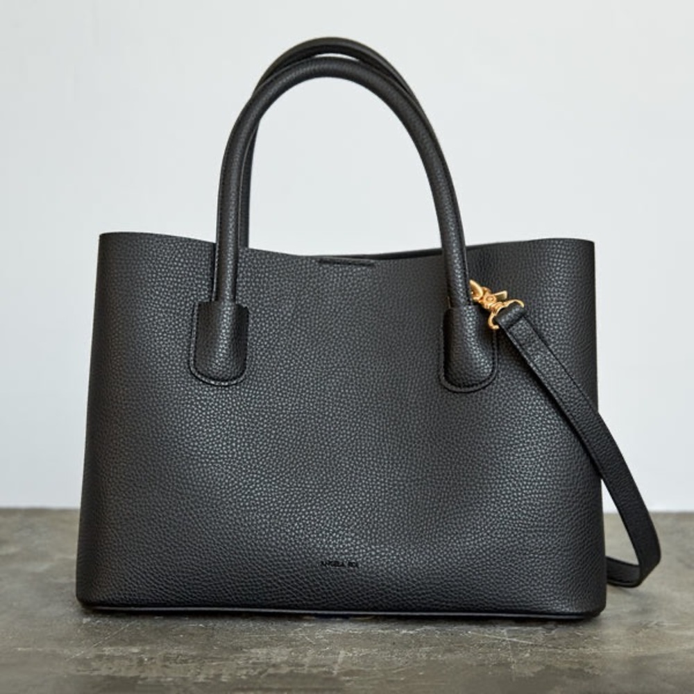 Angela Roi Cher tote
